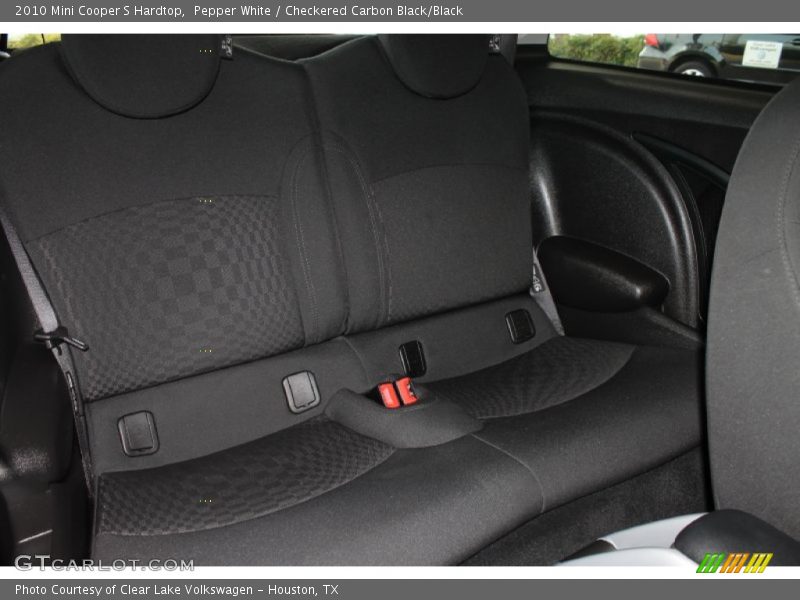 Pepper White / Checkered Carbon Black/Black 2010 Mini Cooper S Hardtop