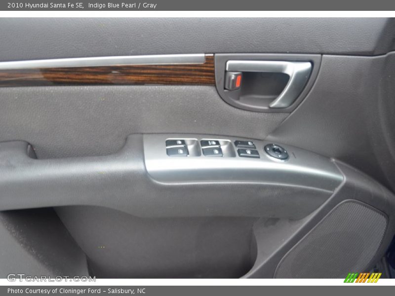 Indigo Blue Pearl / Gray 2010 Hyundai Santa Fe SE
