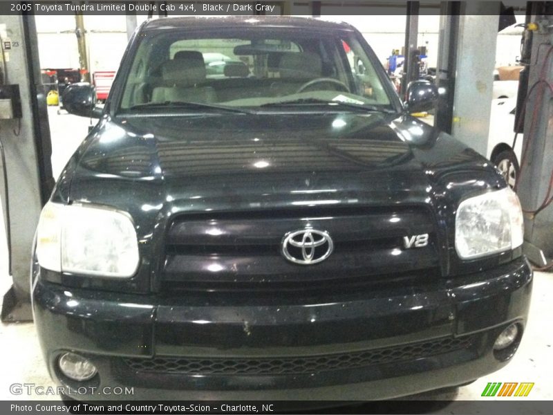 Black / Dark Gray 2005 Toyota Tundra Limited Double Cab 4x4