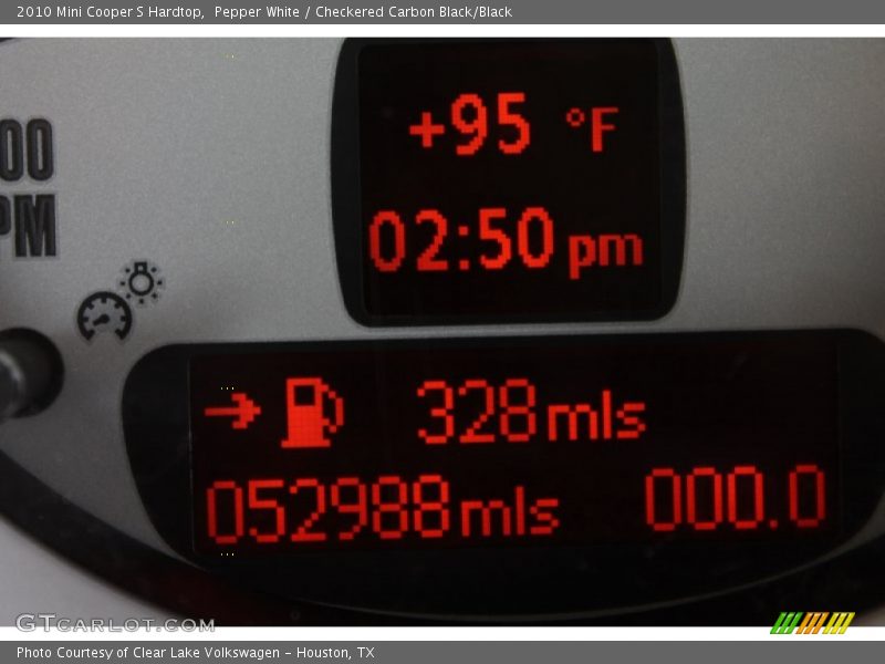 Pepper White / Checkered Carbon Black/Black 2010 Mini Cooper S Hardtop