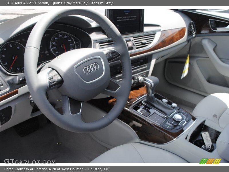Dashboard of 2014 A6 2.0T Sedan