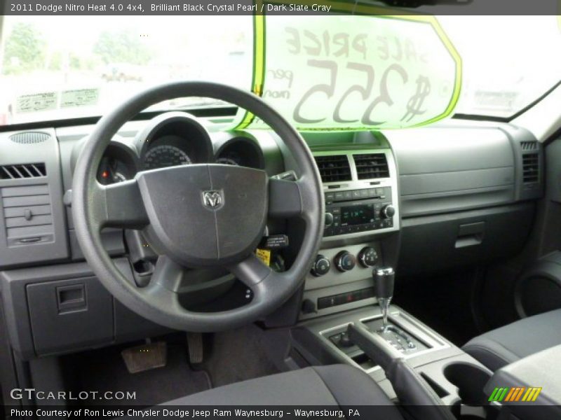 Brilliant Black Crystal Pearl / Dark Slate Gray 2011 Dodge Nitro Heat 4.0 4x4