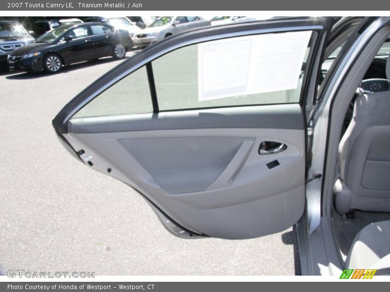 Titanium Metallic / Ash 2007 Toyota Camry LE