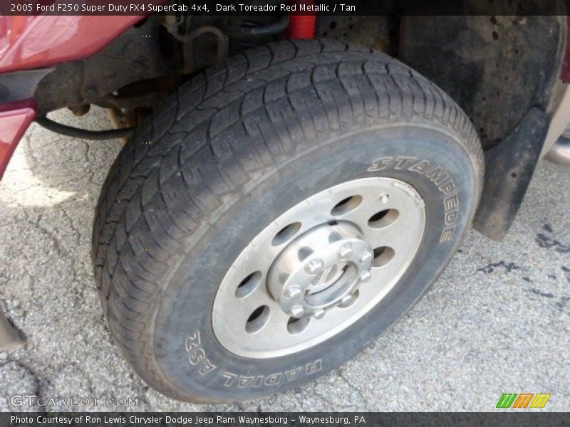 Dark Toreador Red Metallic / Tan 2005 Ford F250 Super Duty FX4 SuperCab 4x4