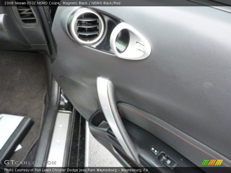 Magnetic Black / NISMO Black/Red 2008 Nissan 350Z NISMO Coupe