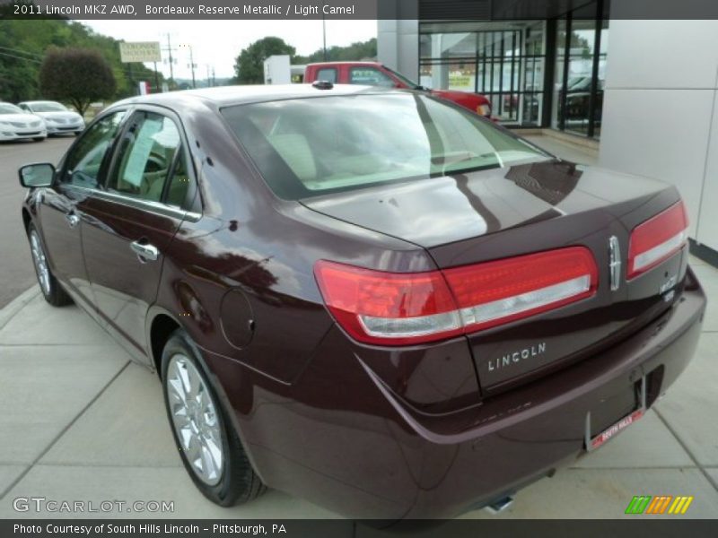 Bordeaux Reserve Metallic / Light Camel 2011 Lincoln MKZ AWD