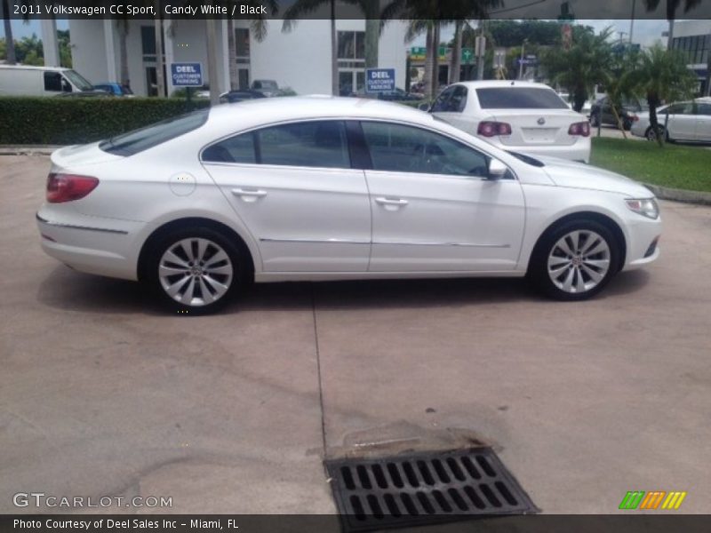 Candy White / Black 2011 Volkswagen CC Sport