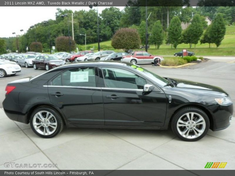 Tuxedo Black Metallic / Dark Charcoal 2011 Lincoln MKZ AWD