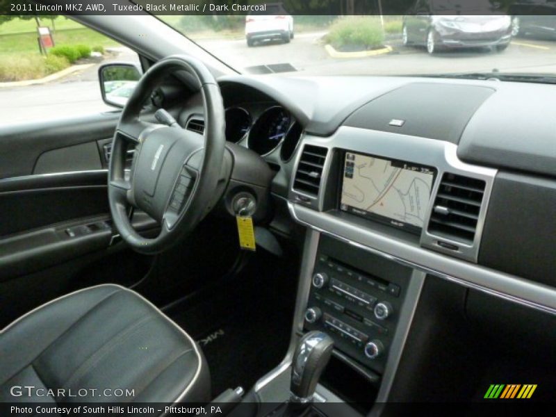 Tuxedo Black Metallic / Dark Charcoal 2011 Lincoln MKZ AWD