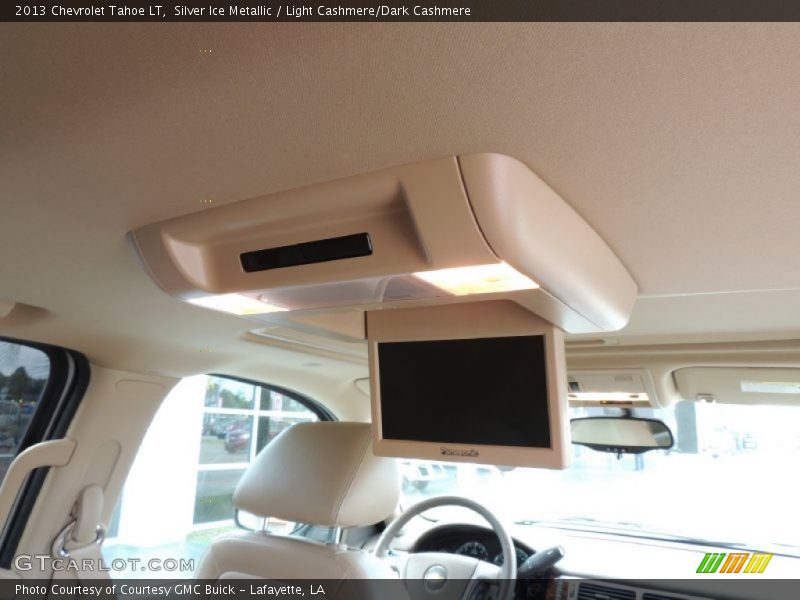 Silver Ice Metallic / Light Cashmere/Dark Cashmere 2013 Chevrolet Tahoe LT