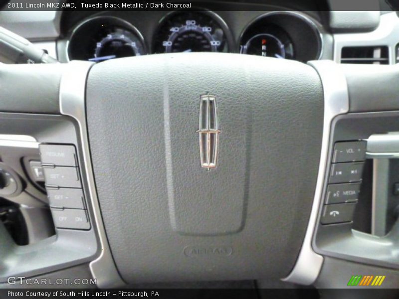 Tuxedo Black Metallic / Dark Charcoal 2011 Lincoln MKZ AWD