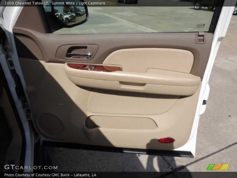 Summit White / Light Cashmere 2009 Chevrolet Tahoe LT