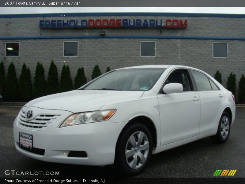 Super White / Ash 2007 Toyota Camry LE