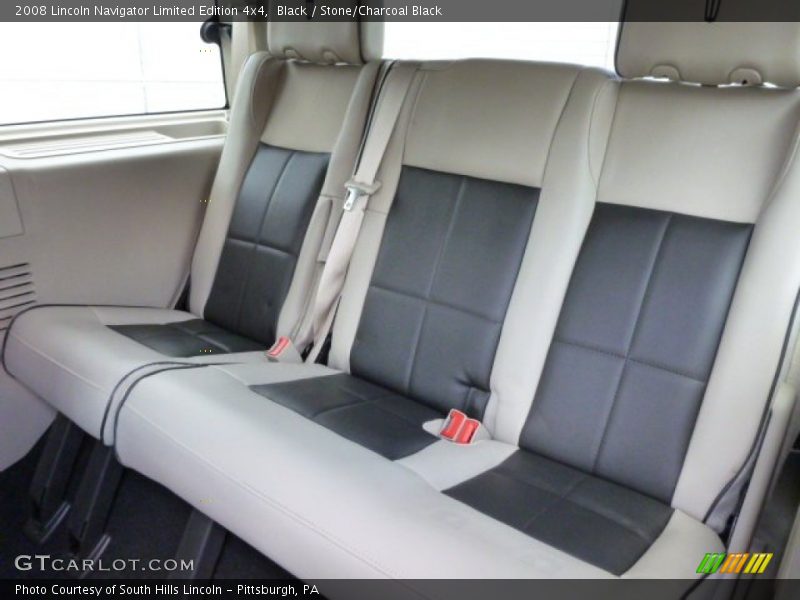 Rear Seat of 2008 Navigator Limited Edition 4x4