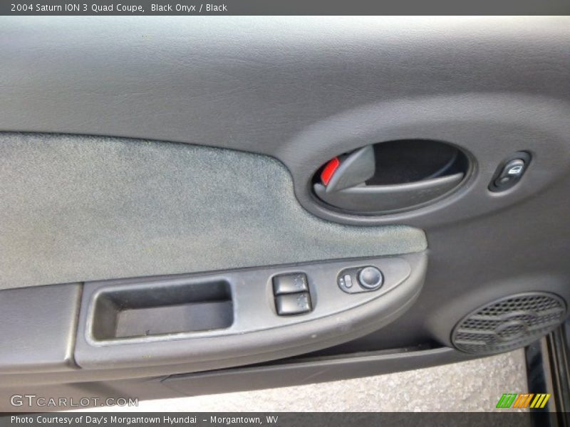 Black Onyx / Black 2004 Saturn ION 3 Quad Coupe