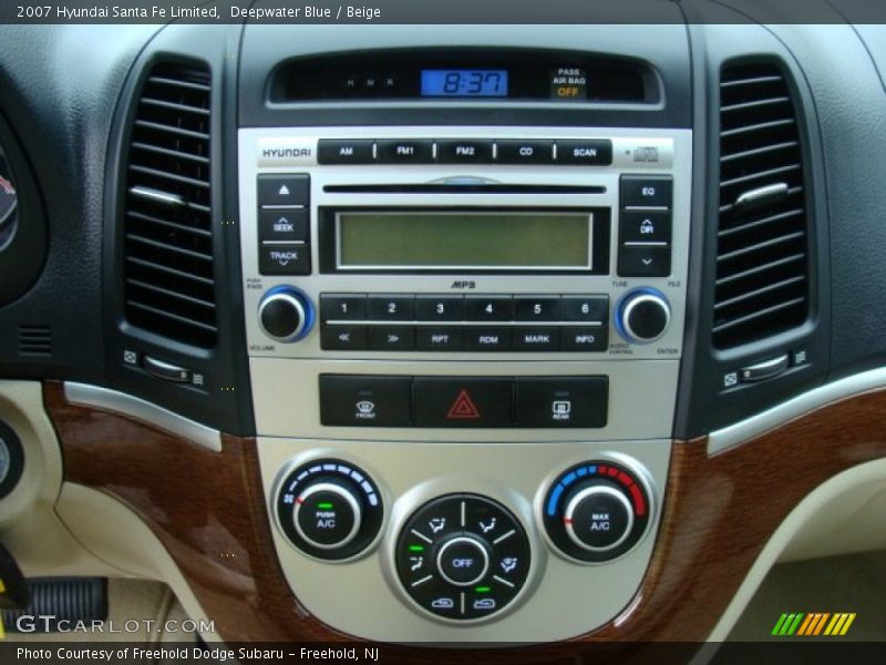 Controls of 2007 Santa Fe Limited