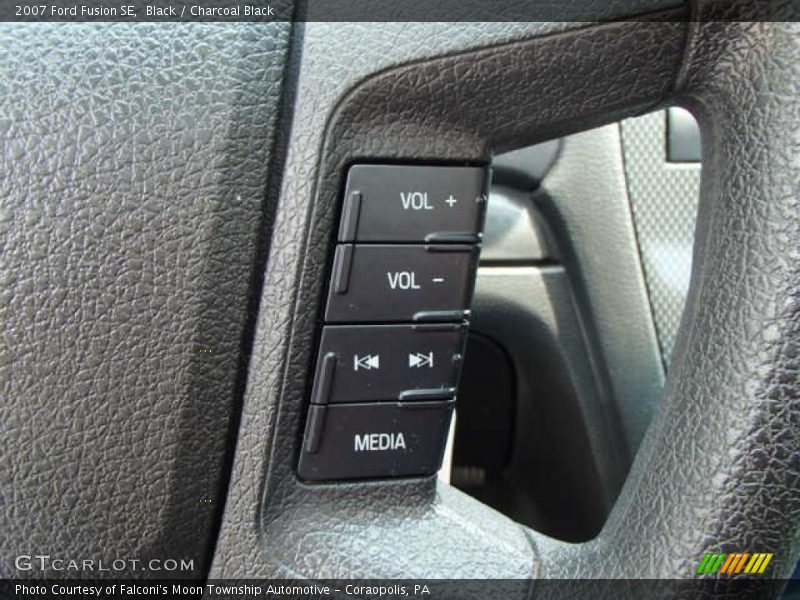 Black / Charcoal Black 2007 Ford Fusion SE