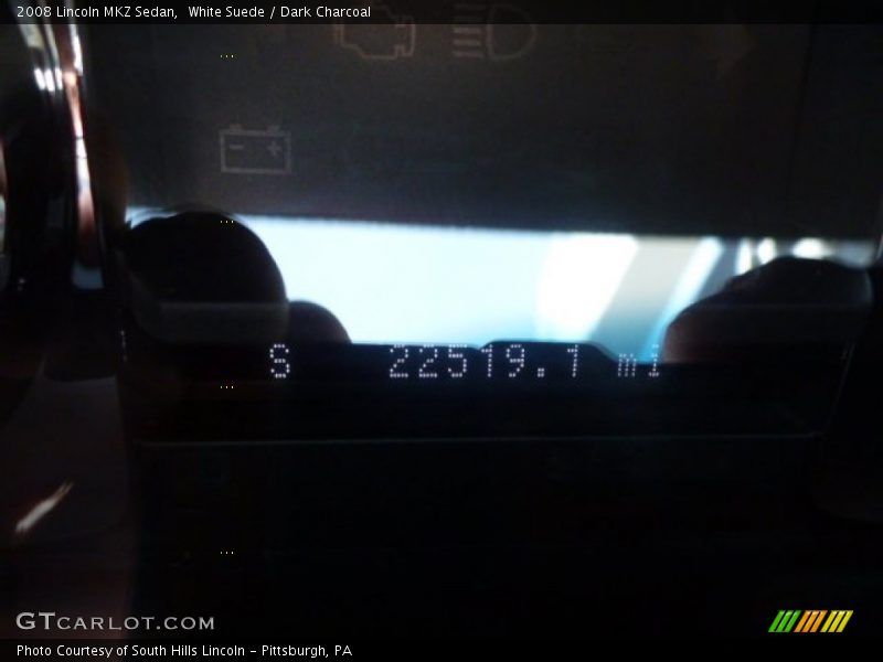 White Suede / Dark Charcoal 2008 Lincoln MKZ Sedan