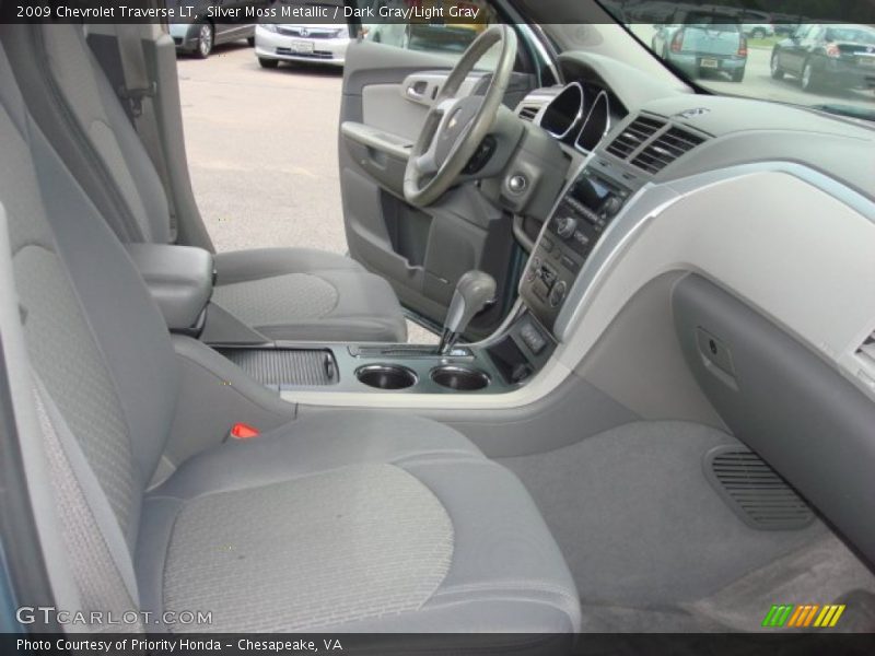 Silver Moss Metallic / Dark Gray/Light Gray 2009 Chevrolet Traverse LT