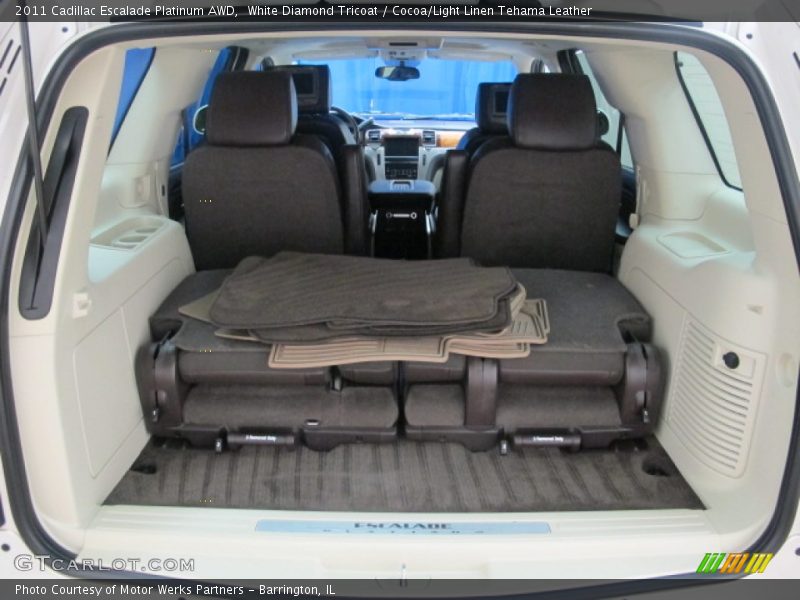 White Diamond Tricoat / Cocoa/Light Linen Tehama Leather 2011 Cadillac Escalade Platinum AWD