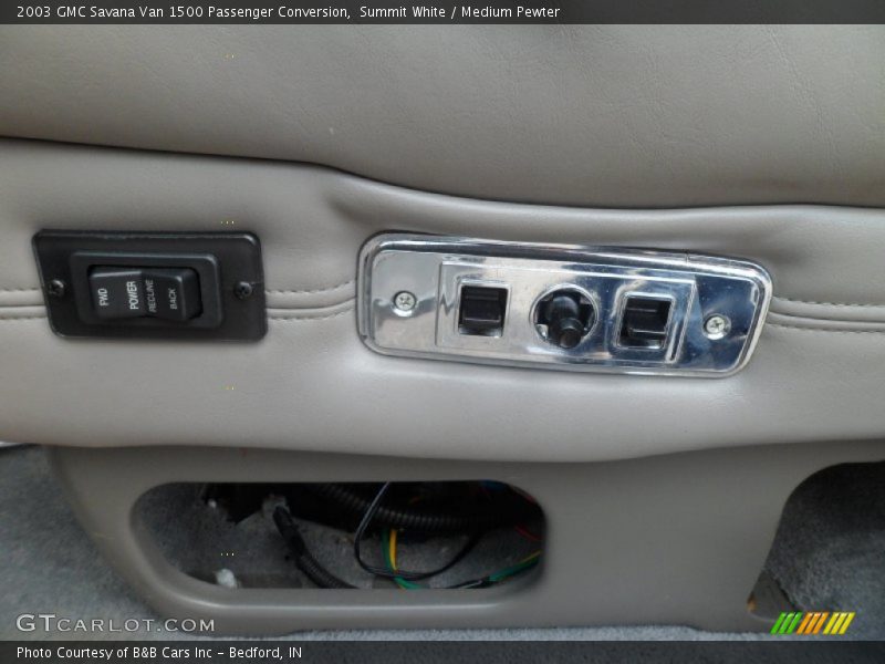Summit White / Medium Pewter 2003 GMC Savana Van 1500 Passenger Conversion
