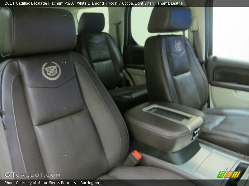 White Diamond Tricoat / Cocoa/Light Linen Tehama Leather 2011 Cadillac Escalade Platinum AWD