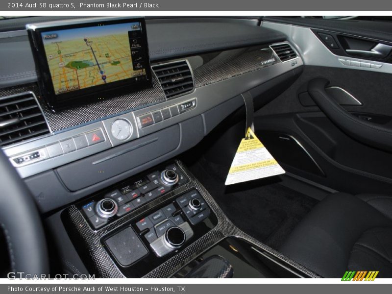 Phantom Black Pearl / Black 2014 Audi S8 quattro S