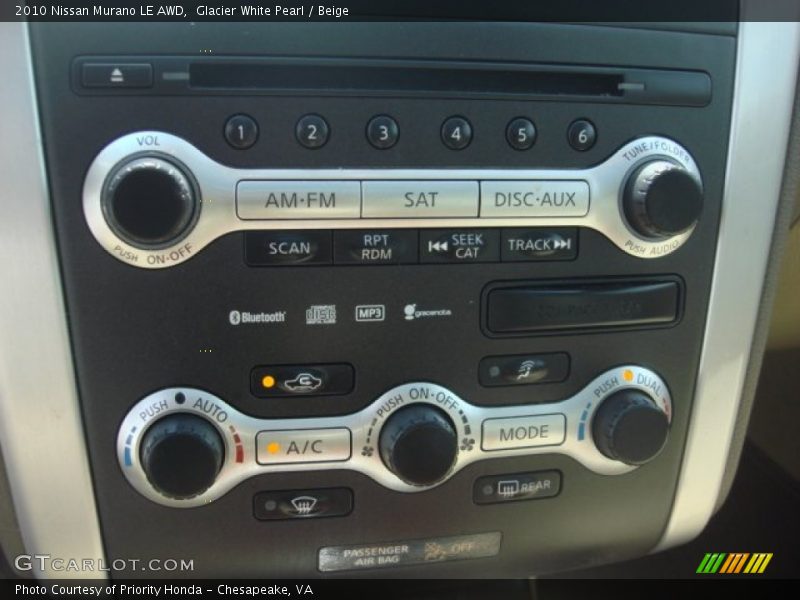 Glacier White Pearl / Beige 2010 Nissan Murano LE AWD