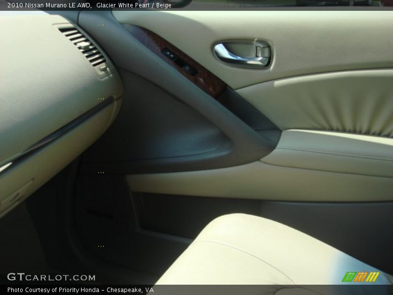 Glacier White Pearl / Beige 2010 Nissan Murano LE AWD