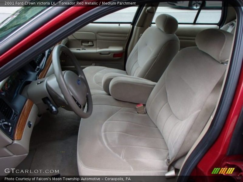 Toreador Red Metallic / Medium Parchment 2001 Ford Crown Victoria LX