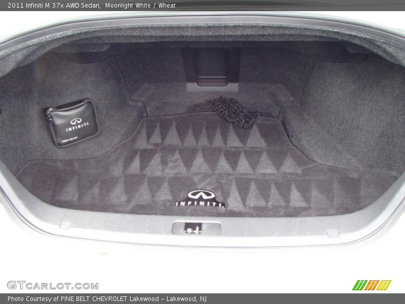 Moonlight White / Wheat 2011 Infiniti M 37x AWD Sedan