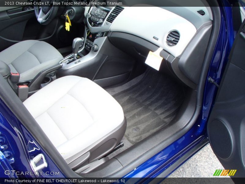 Blue Topaz Metallic / Medium Titanium 2013 Chevrolet Cruze LT