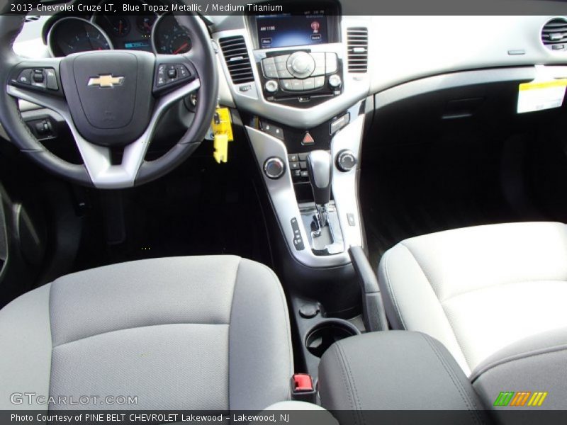 Blue Topaz Metallic / Medium Titanium 2013 Chevrolet Cruze LT