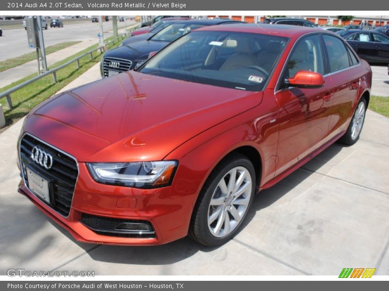 Front 3/4 View of 2014 A4 2.0T Sedan