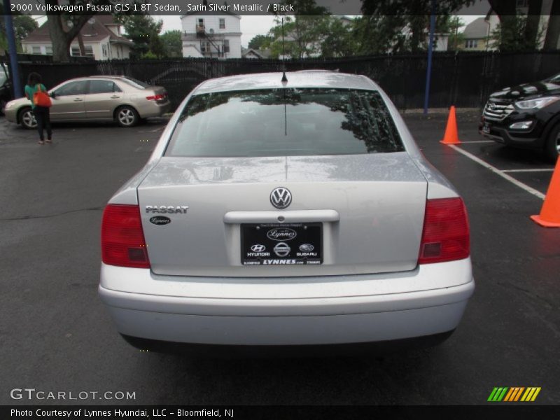 Satin Silver Metallic / Black 2000 Volkswagen Passat GLS 1.8T Sedan