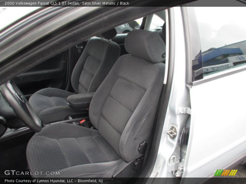 Satin Silver Metallic / Black 2000 Volkswagen Passat GLS 1.8T Sedan