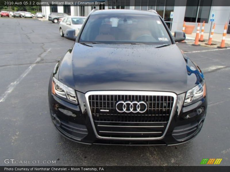 Brilliant Black / Cinnamon Brown 2010 Audi Q5 3.2 quattro