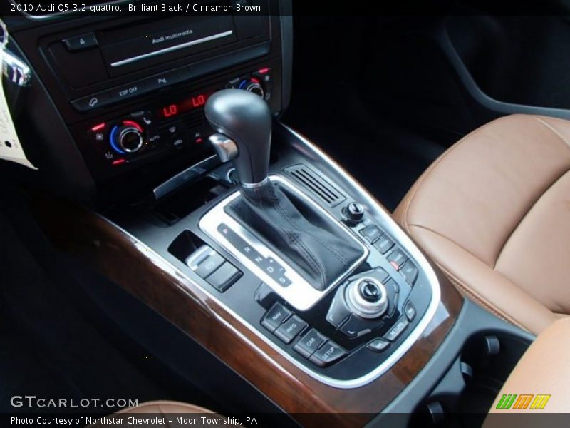 Brilliant Black / Cinnamon Brown 2010 Audi Q5 3.2 quattro