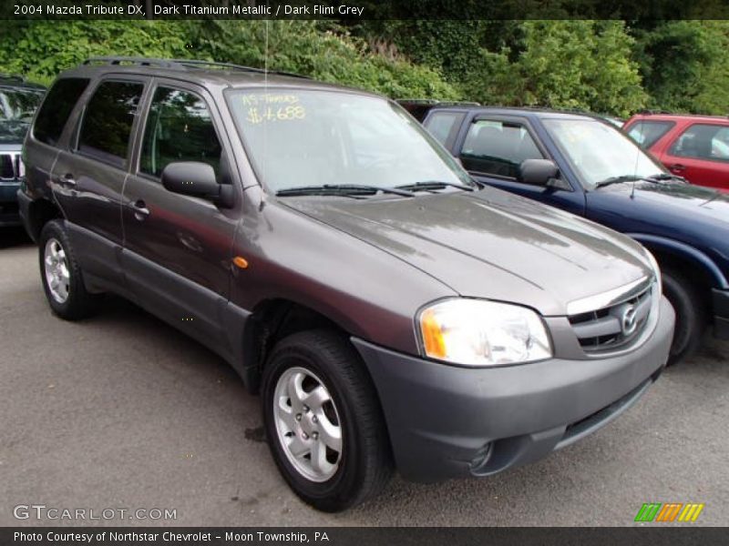 Front 3/4 View of 2004 Tribute DX