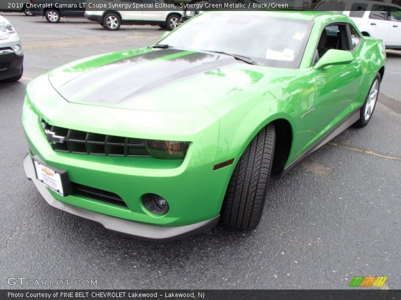 Synergy Green Metallic / Black/Green 2010 Chevrolet Camaro LT Coupe Synergy Special Edition