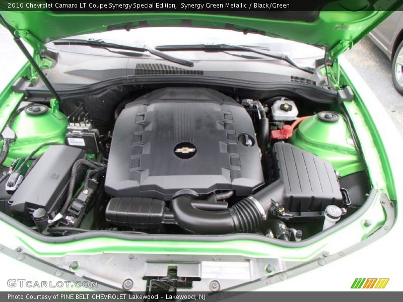 Synergy Green Metallic / Black/Green 2010 Chevrolet Camaro LT Coupe Synergy Special Edition