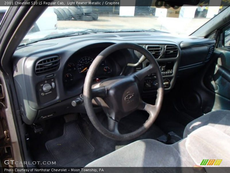 Light Pewter Metallic / Graphite 2001 Chevrolet S10 LS Regular Cab