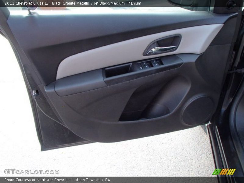 Black Granite Metallic / Jet Black/Medium Titanium 2011 Chevrolet Cruze LS