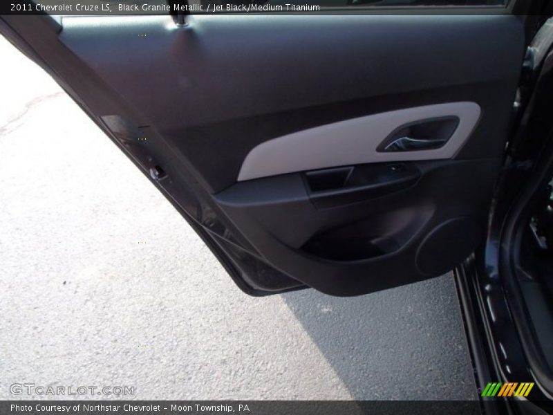 Black Granite Metallic / Jet Black/Medium Titanium 2011 Chevrolet Cruze LS