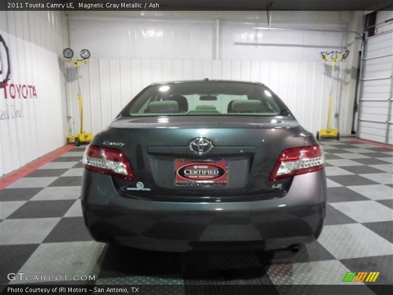 Magnetic Gray Metallic / Ash 2011 Toyota Camry LE