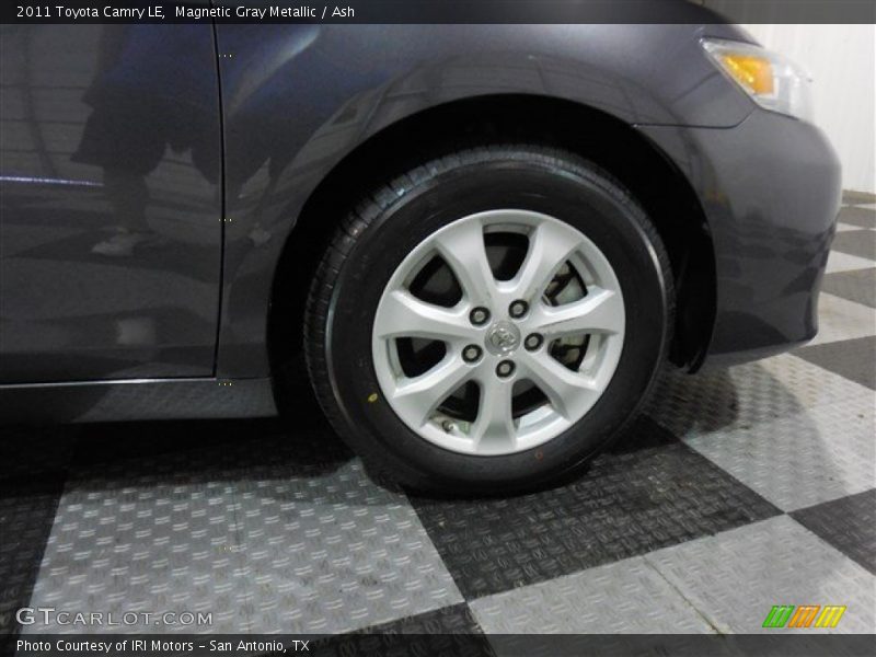Magnetic Gray Metallic / Ash 2011 Toyota Camry LE
