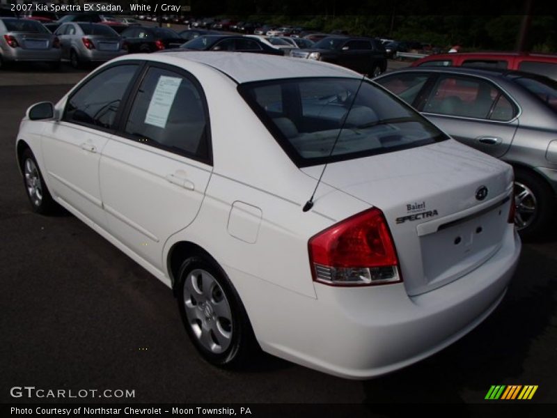 White / Gray 2007 Kia Spectra EX Sedan