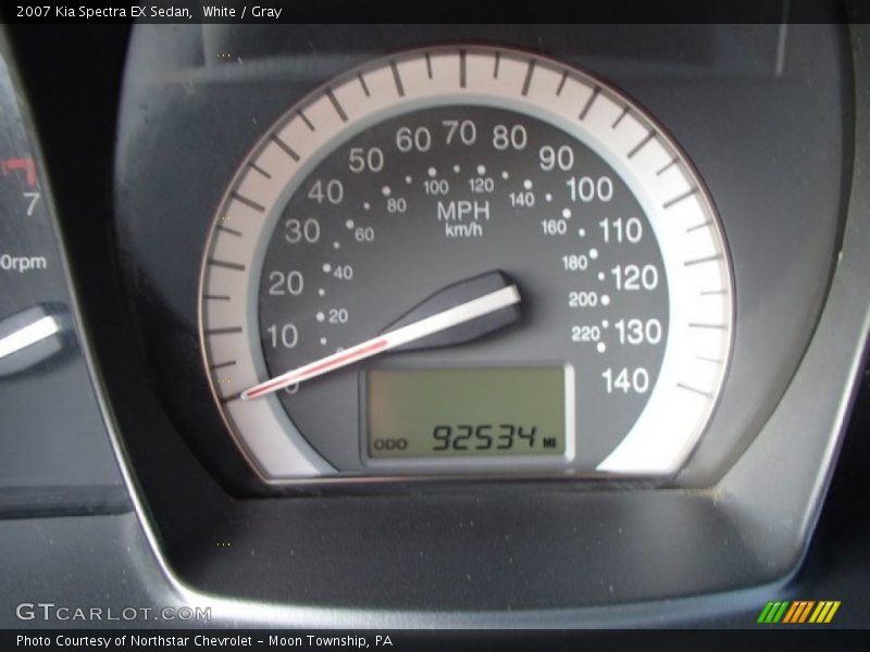 White / Gray 2007 Kia Spectra EX Sedan