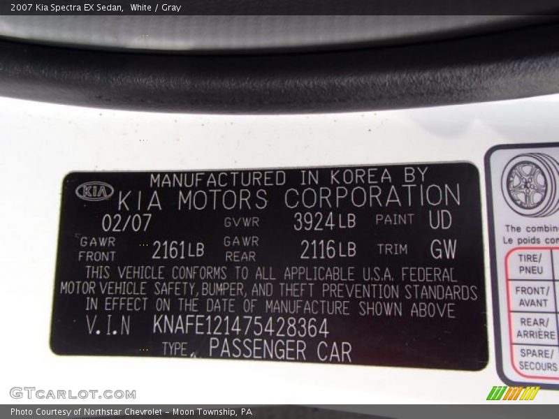 2007 Spectra EX Sedan White Color Code UD