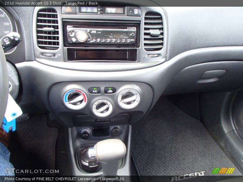 Tango Red / Black 2010 Hyundai Accent GS 3 Door